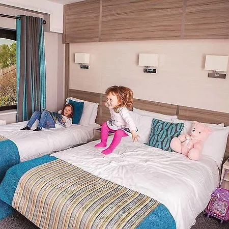 Gleneagle River Aparthotel